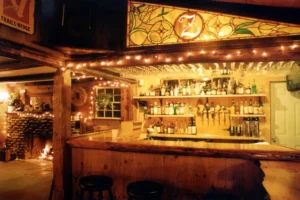 2001 Hyde Away Tavern