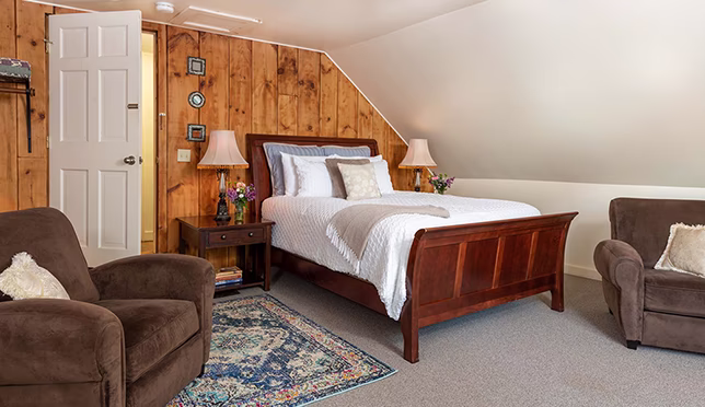 Williams Suite - Hyde Away Inn